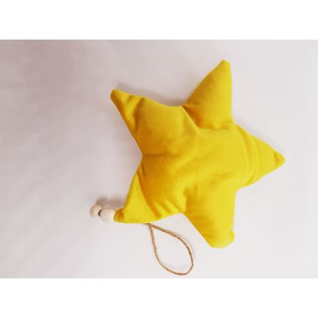 Zawieszka pluszowa gwiazdka żółta
